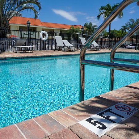 The Beach House At Seascape Steps From The Beach, Marina And Shops! West Palm Beach Extérieur photo