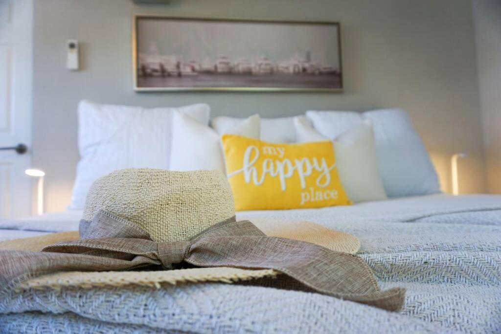 The Beach House At Seascape Steps From The Beach, Marina And Shops! West Palm Beach Extérieur photo