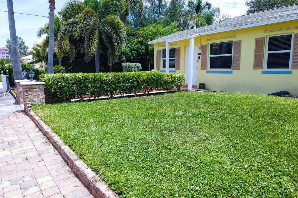 The Beach House At Seascape Steps From The Beach, Marina And Shops! West Palm Beach Extérieur photo