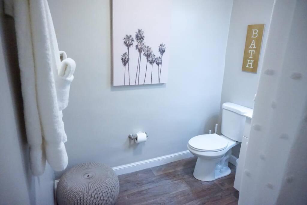 The Beach House At Seascape Steps From The Beach, Marina And Shops! West Palm Beach Extérieur photo