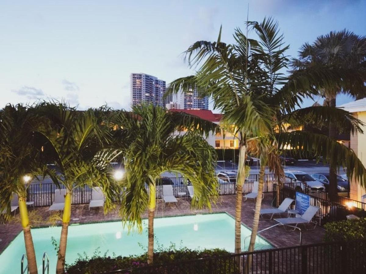 The Beach House At Seascape Steps From The Beach, Marina And Shops! West Palm Beach Extérieur photo